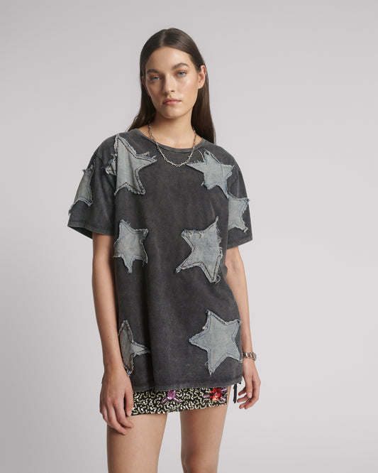 ONE TEASPOON // Denim Star Embellished Boyfriend Tee CHARCOAL