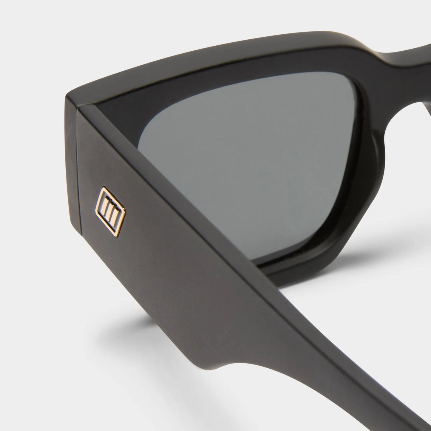 LE SPECS // Atlantis MATTE BLACK