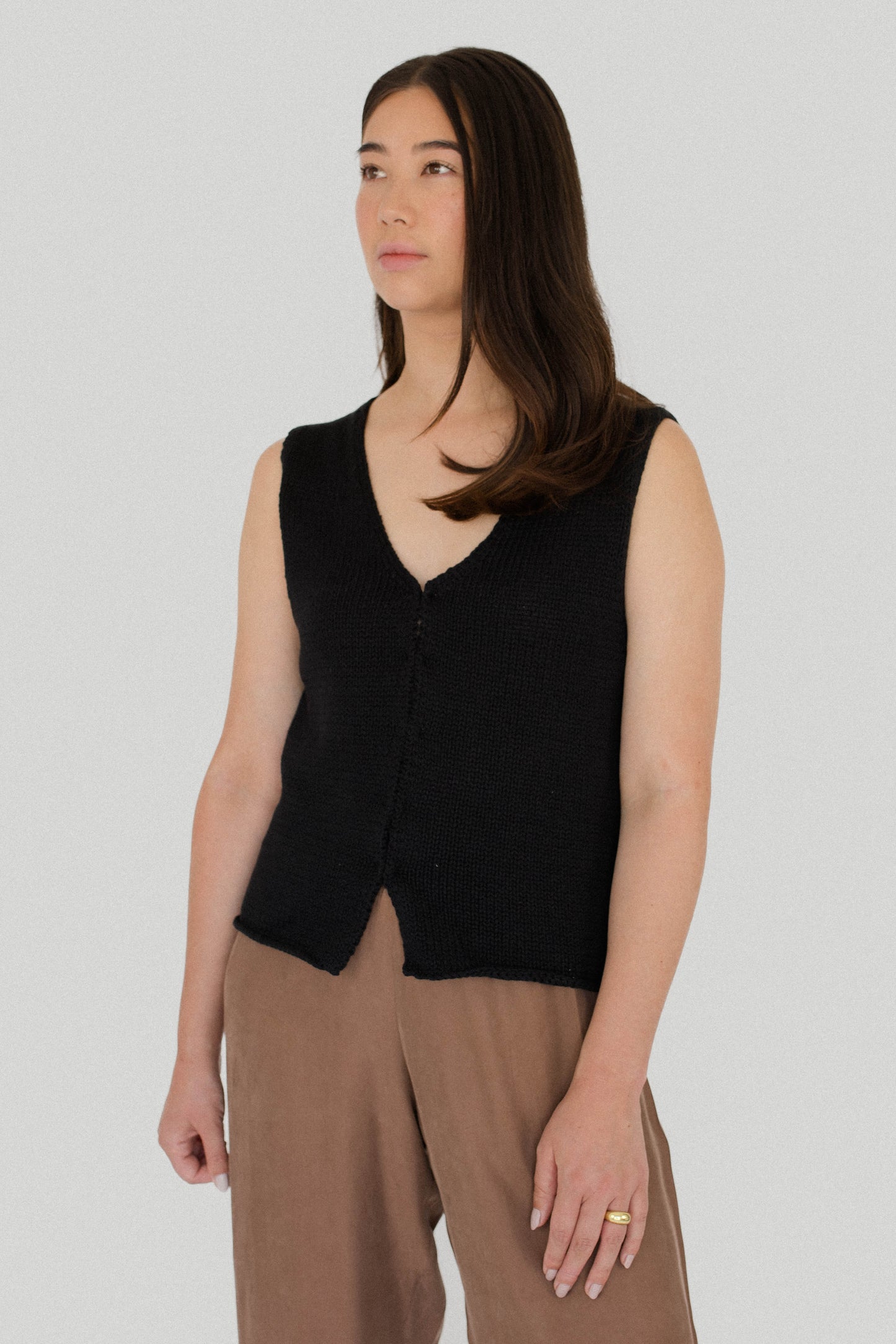 BEIGED // Knit Vest BLACK