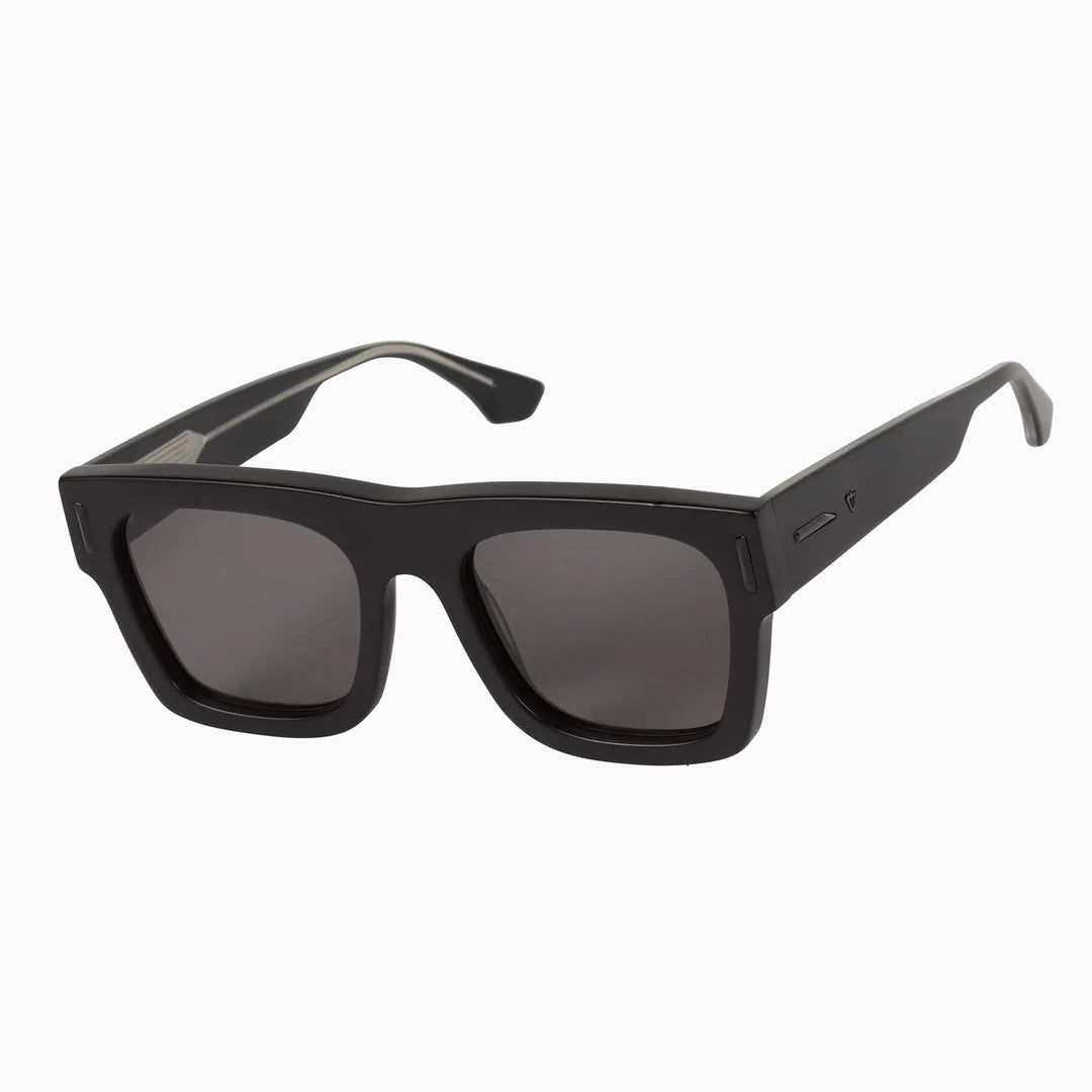 VALLEY // Alta MATTE BLACK GLOSS BLACK TRIM BLACK LENS