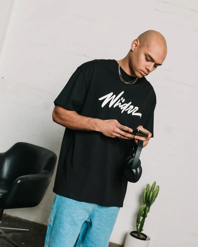 WNDRR // Apollo Box Fit Tee BLACK