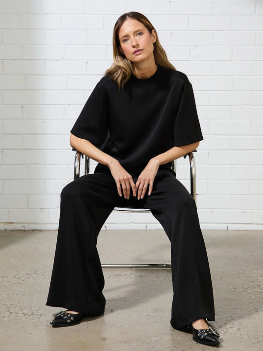 ENA PELLY // Alessa Relaxed Soft Jersey Tee BLACK