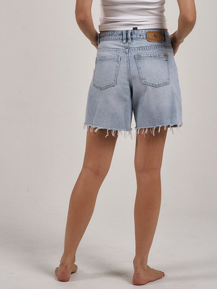 THRILLS // Billie Low Short ASH BLUE