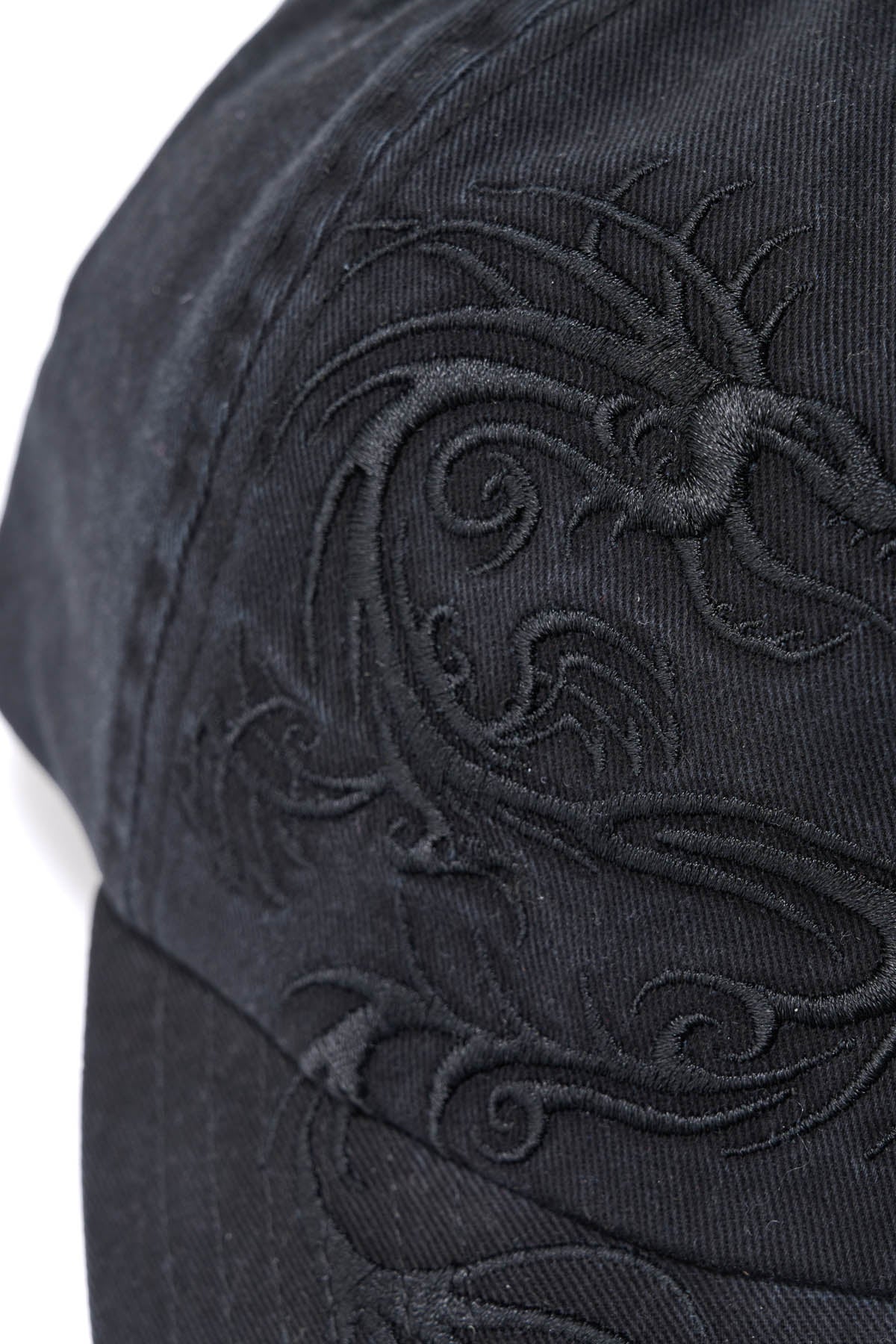 XLARGE // Dragon Low Pro Cap BLACK