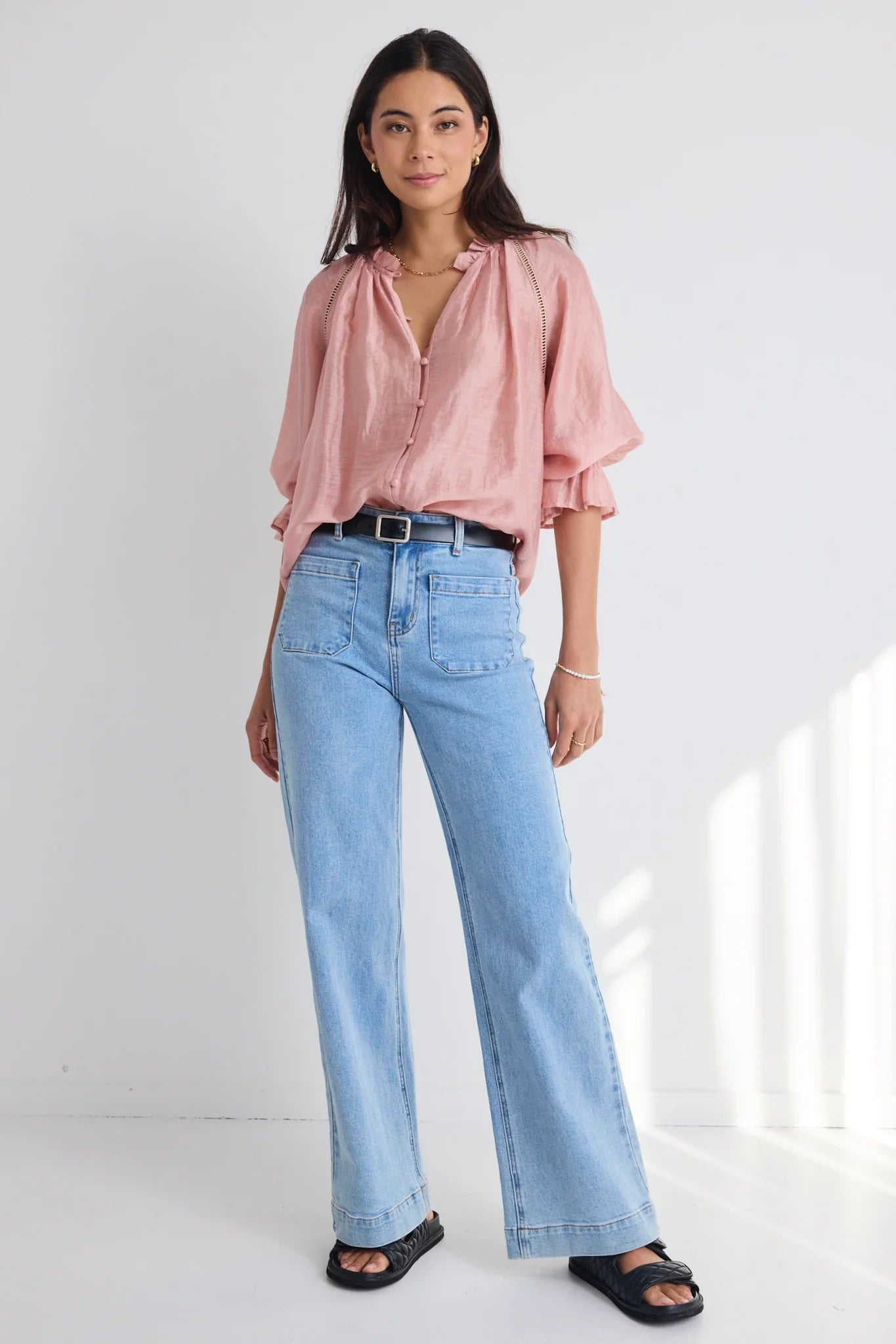 BY ROSA // Encounter Textured Gathered Button SS Top BLUSH