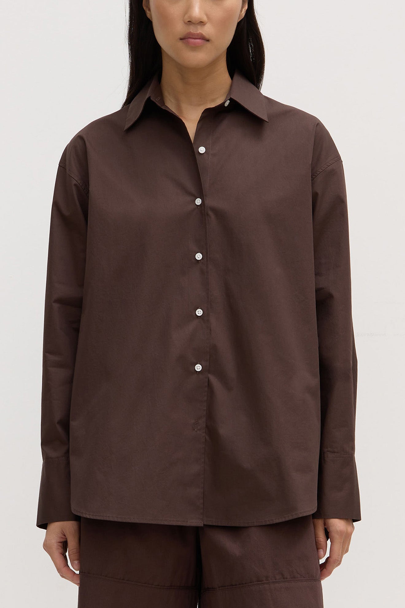 ASSEMBLY LABEL // Everyday Poplin Shirt GANACHE