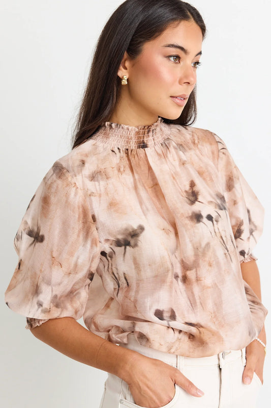 AMONG THE BRAVE // Influential Floral Shirred Neck SS Top CHOCOLATE FADED FLORAL