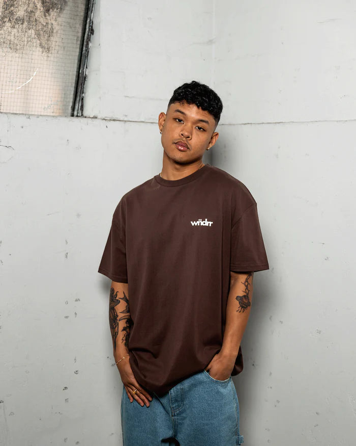 WNDRR // Frontline Box Fit Tee BROWN