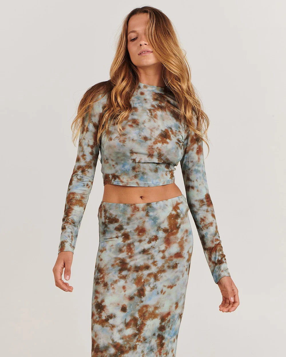 CHARLIE HOLIDAY // Georgie Midi Skirt EARTH TIE DYE