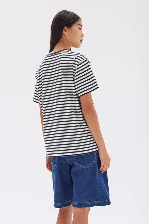 ASSEMBLY LABEL // Women's Harbour Stripe Short Sleeve Tee TRUE NAVY/WHITE