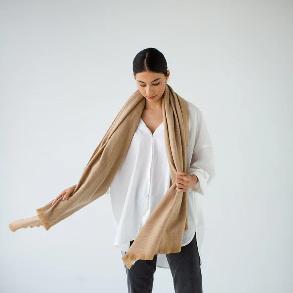 S O P H I E // Hey Herringbone Scarf HONEY OAT