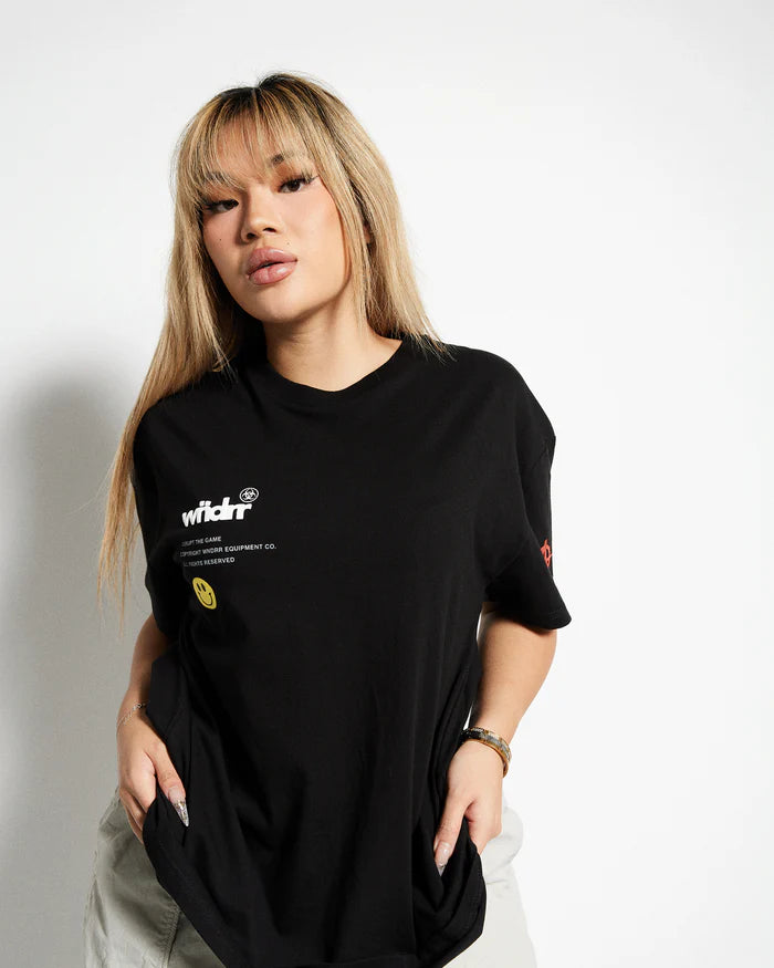 WNDRR // Illegible Box Fit Tee BLACK