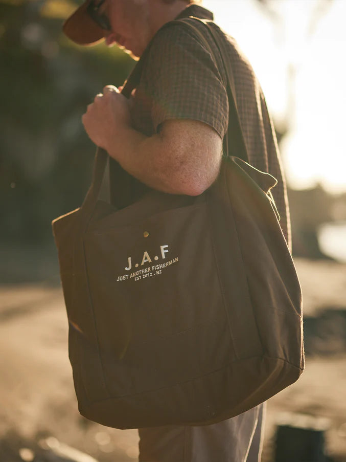 JAF  // Long Haul Tote Bag BROWN