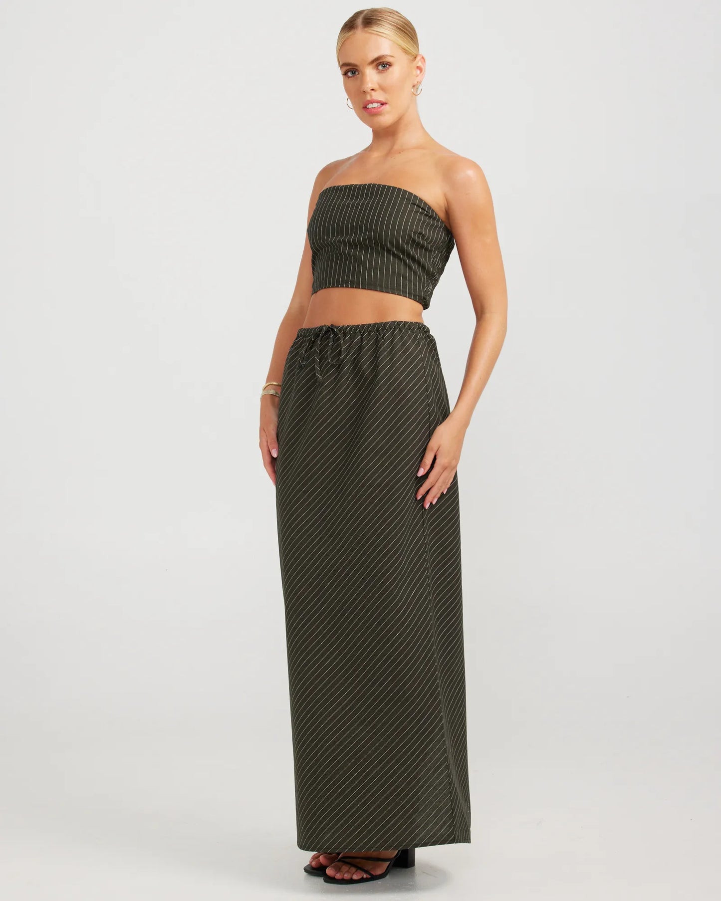 CHARLIE HOLIDAY // Tessa Maxi Skirt PIN STRIPE