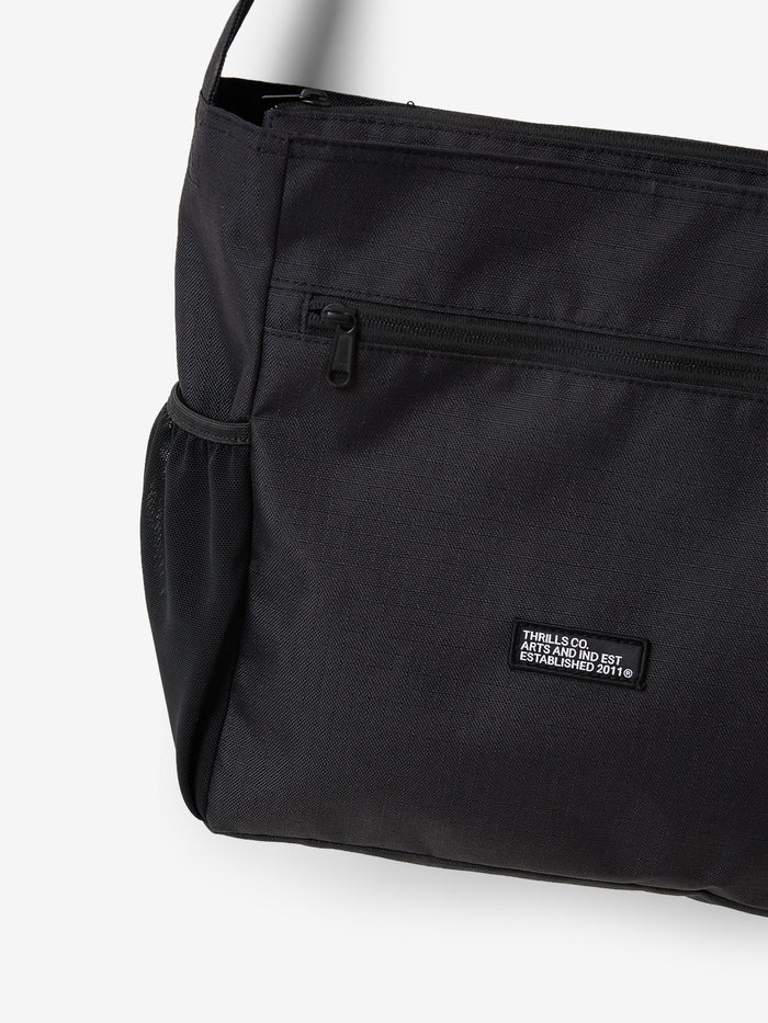 THRILLS // Minimal Thrills Sling Bag BLACK