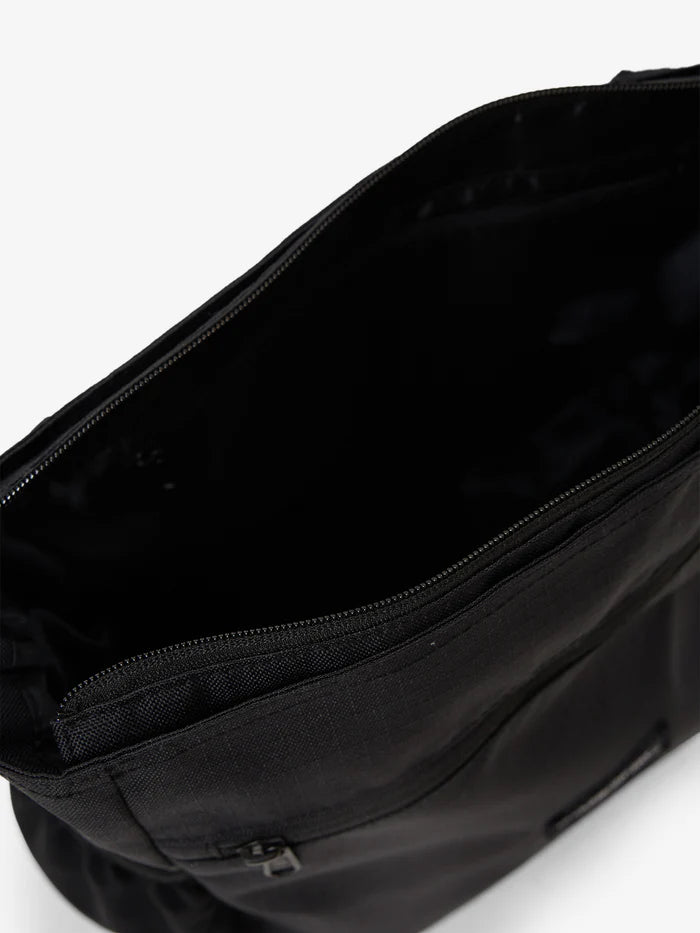 THRILLS // Minimal Thrills Sling Bag BLACK