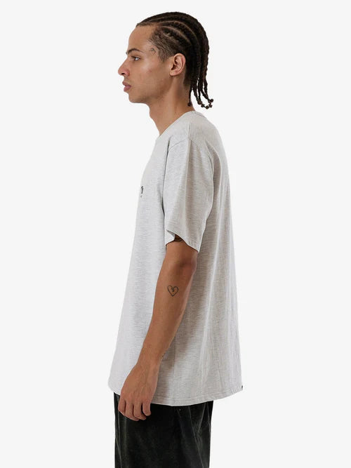 THRILLS // Workwear Embro Merch Fit Tee WHITE MARLE