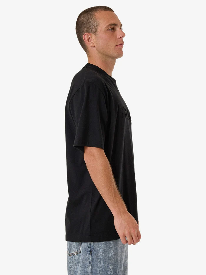 THRILLS // Roosevelt Emboss Oversize Fit Tee BLACK