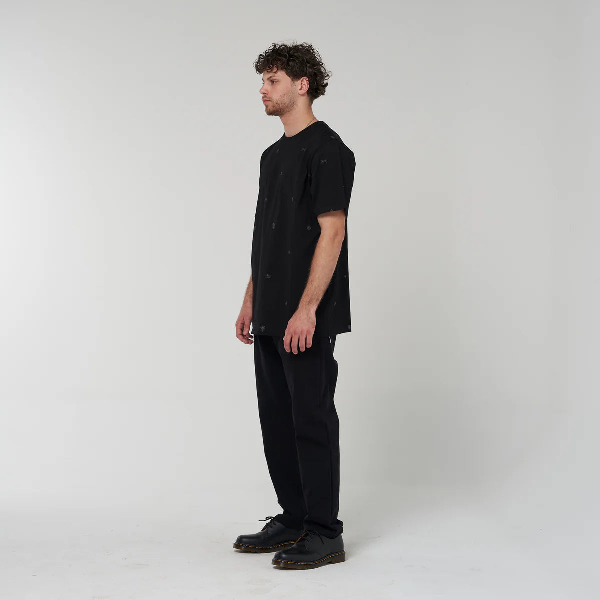 CRATE // Crate SS24 Simple Print T-Shirt BLACK