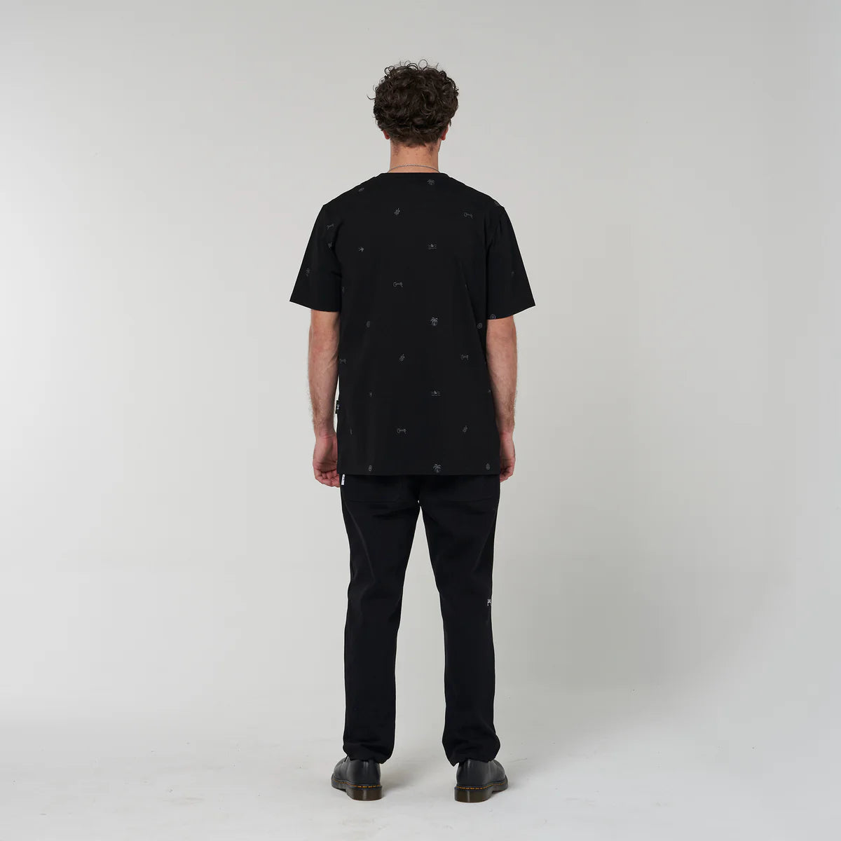 CRATE // Crate SS24 Simple Print T-Shirt BLACK