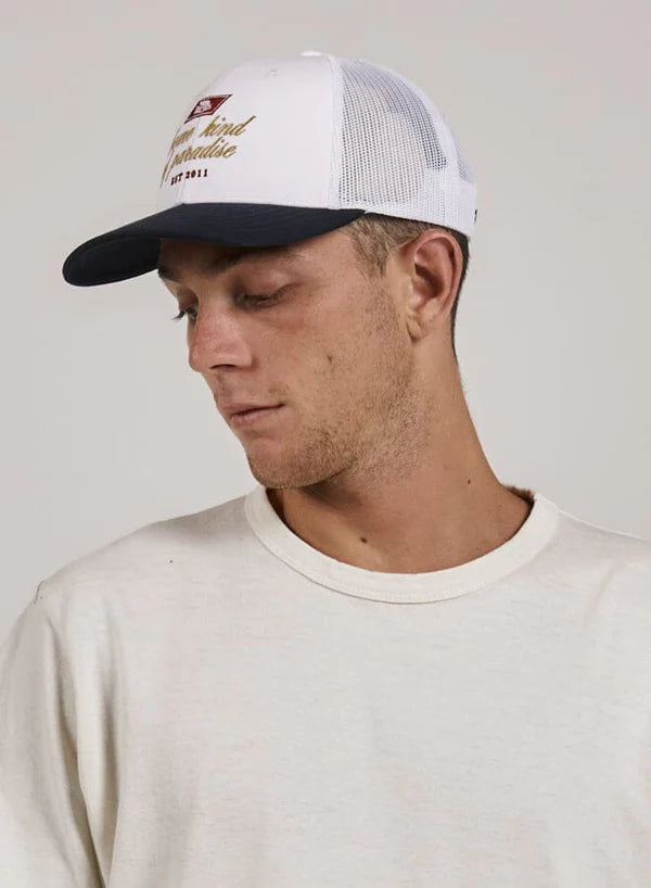 THRILLS // Superior Trucker Cap WHITE/NAVY