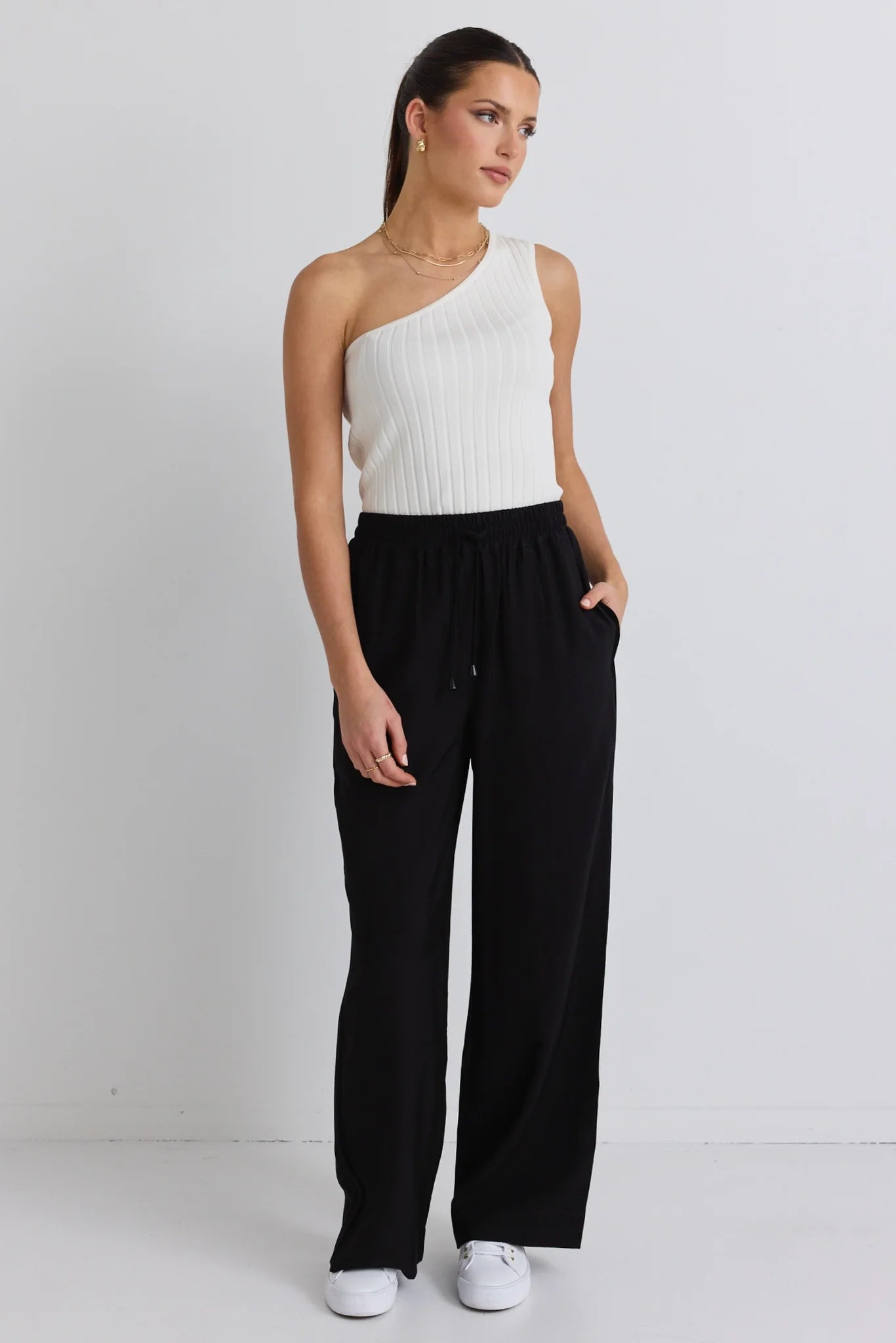 STORIES BE TOLD // Townie Pant ONYX VELVET