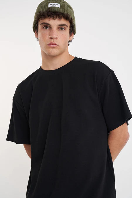 HUFFER // Waffle Sup Tee BLACK