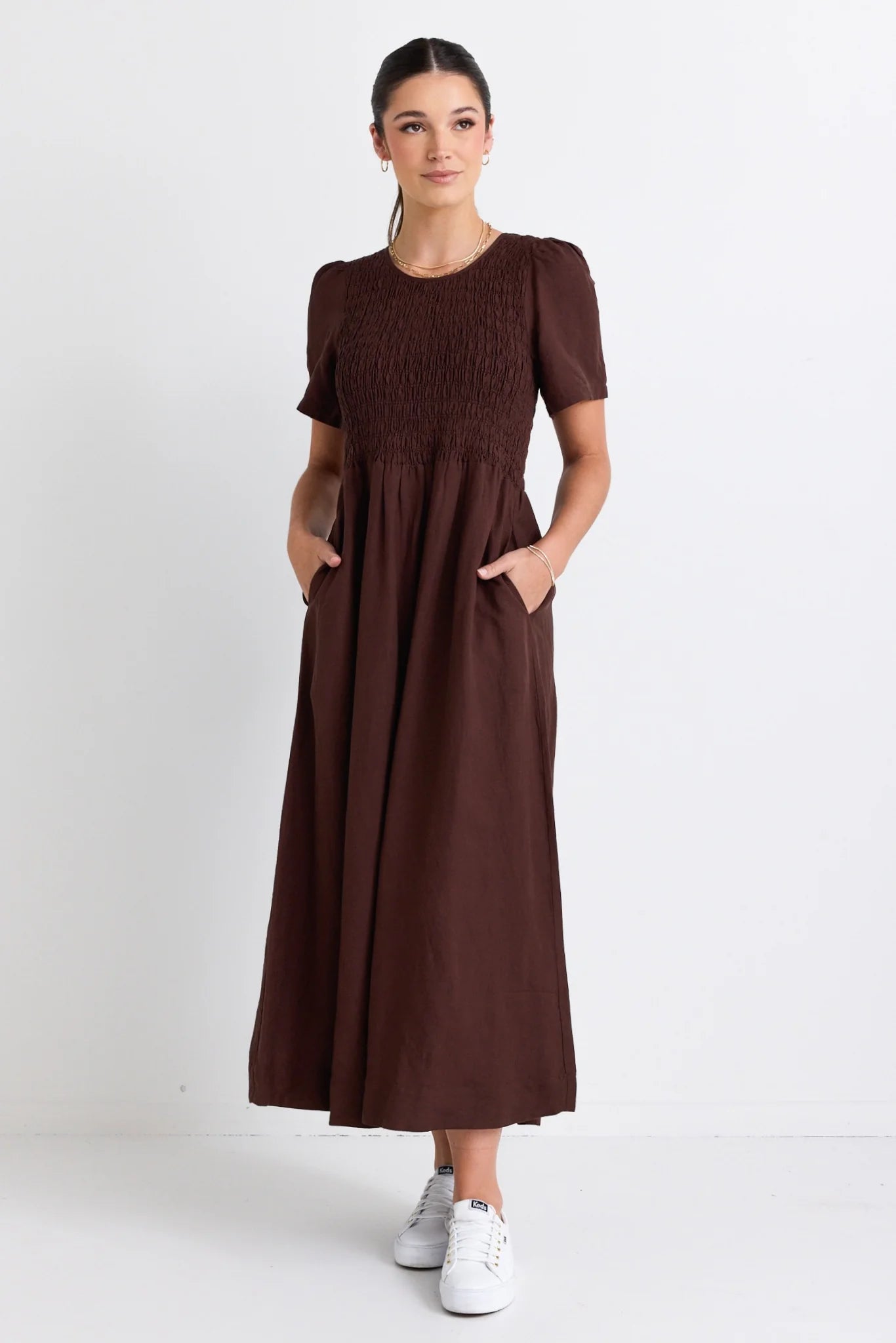 RE:UNION LABEL // Wren Poplin SS Shirred Midi Dress CHOCOLATE