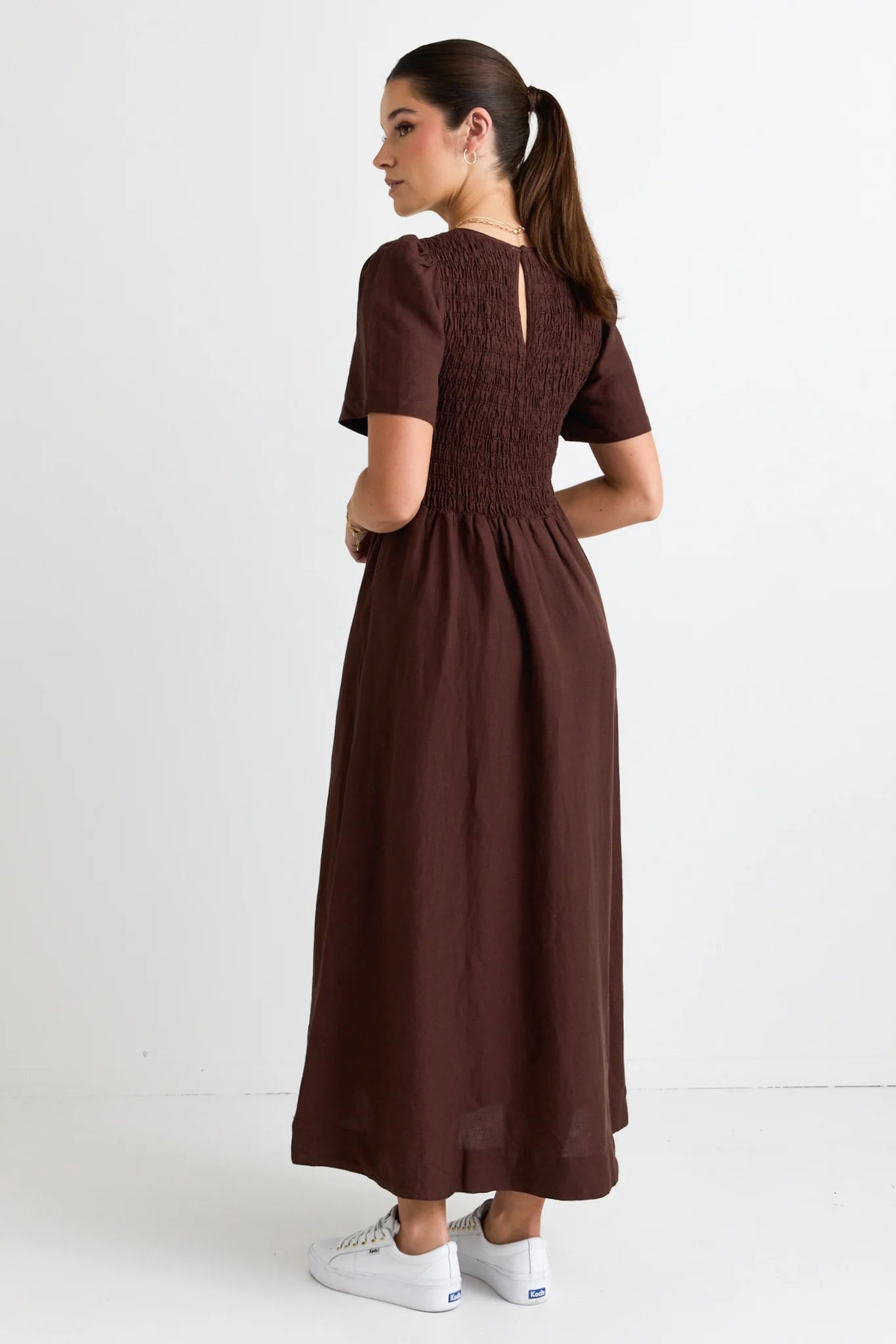 RE:UNION LABEL // Wren Poplin SS Shirred Midi Dress CHOCOLATE