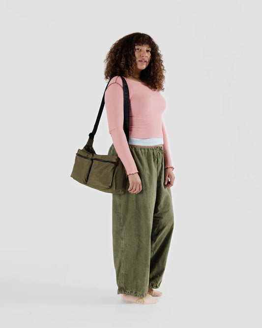 BAGGU // LARGE Cargo Crossbody SEAWEED