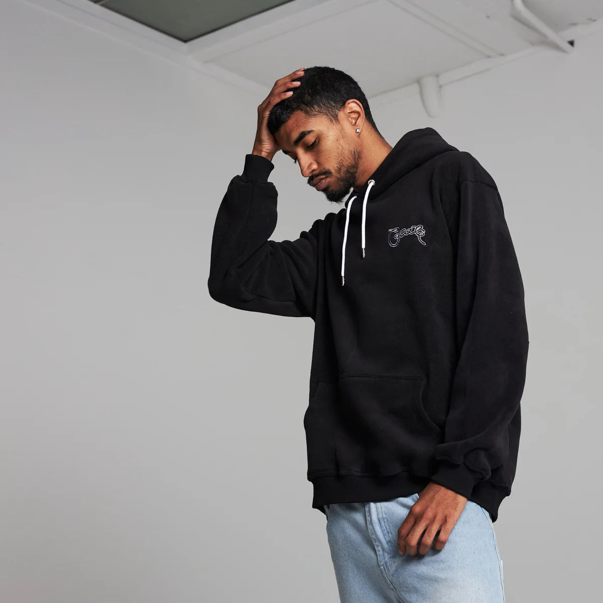 CRATE // Scripted Polar fleece Hoodie BLACK