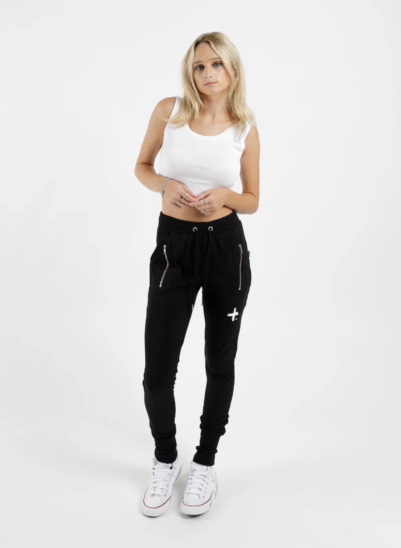 FEDERATION // Escape Trackies Staple BLACK