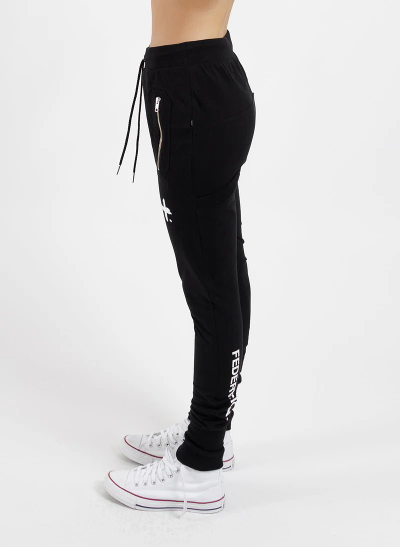 FEDERATION // Escape Trackies Staple BLACK